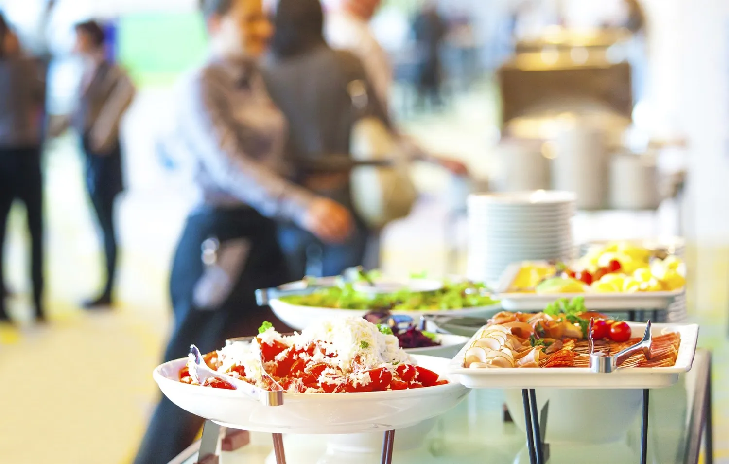 Buffet ved et arrangement med gæster